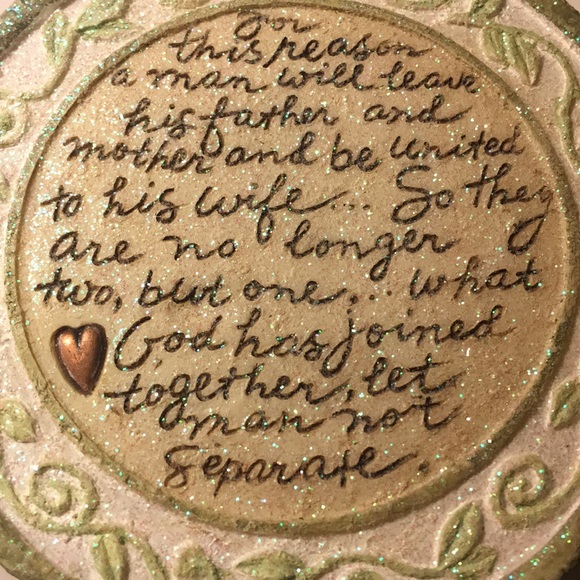 Sold…..  3 piece Foundations set by Karen Hahn - Picture 7 of 7